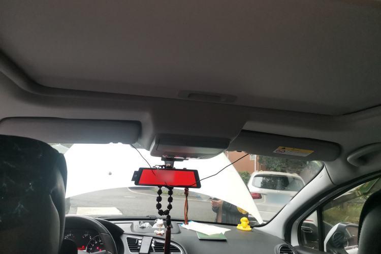 Used Peugeot 3008 2013 2.0L Automatic Trend Edition Headliner