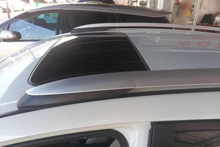 Used Toyota RAV4 2016 2.0L CVT Two-Wheel Drive Fashion Edition China V Standard