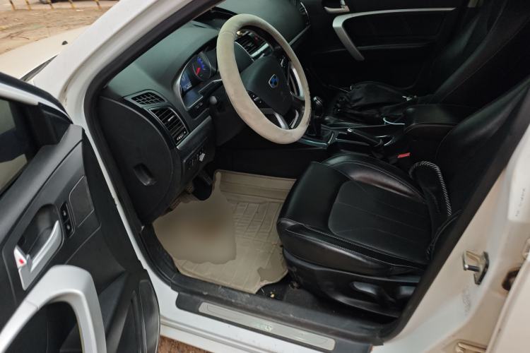 Used Geely Auto Emgrand 2016 Sedan 1.5L Manual Upward Edition