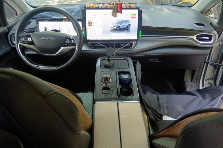 Used AION V 2021 Plus 80 Smart Technology Edition Ternary Lithium Interior 2