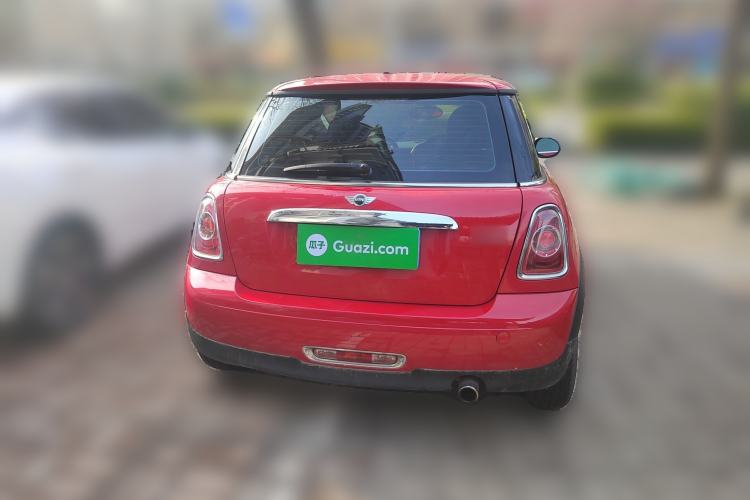 Used MINI 2011 1.6L ONE
