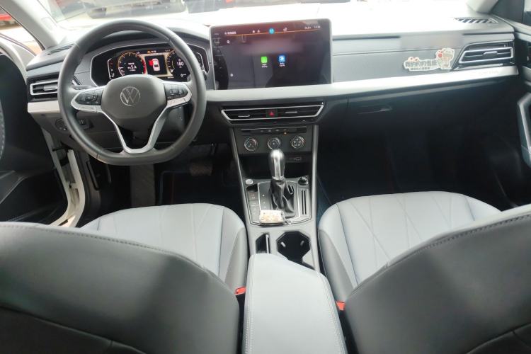 Used Volkswagen Lavida 2024 1.5L Automatic Starry Sky 5 Million Edition Center Console