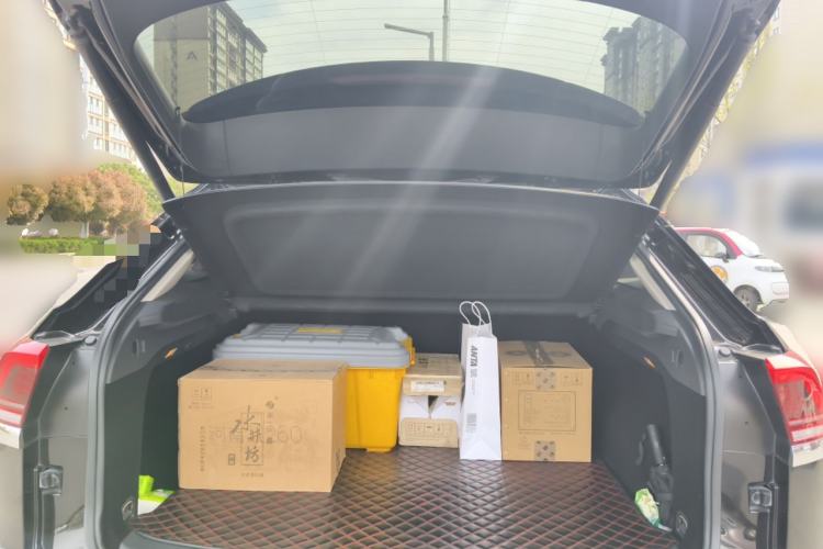 Used Volkswagen Teramont X 2020 Revised Version 380TSI Four-Wheel Drive Prestige Luxury Edition Trunk