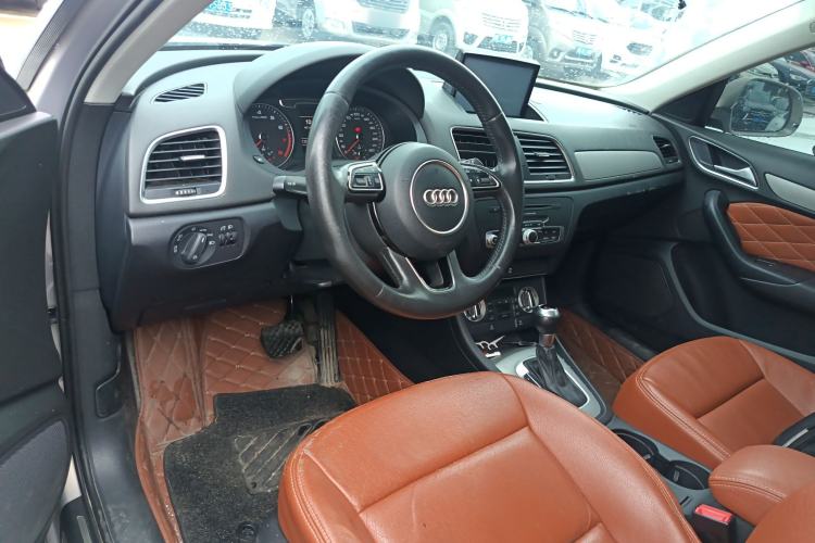Used Audi Q3 2015 30 TFSI Ambition Edition
