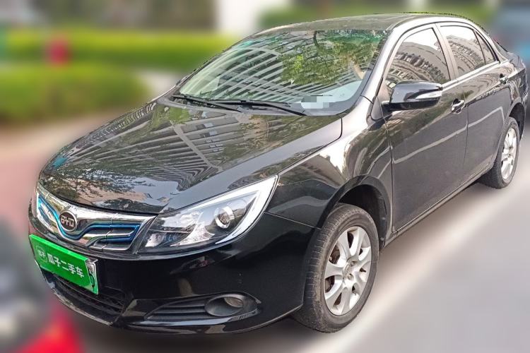 Used BYD e5 2016 300 Luxury Edition