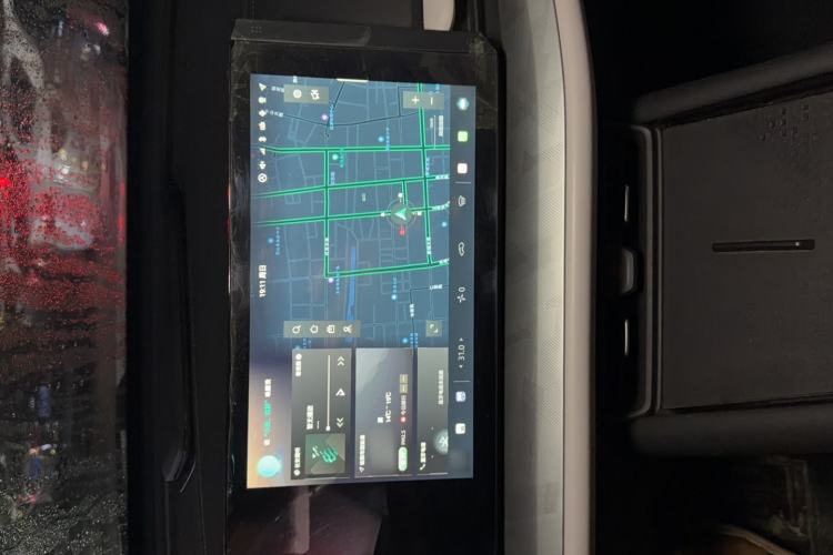 Used CHANGAN UNI-T 2023 Second-Generation 1.5T Prestige Model Audio And AC Panel