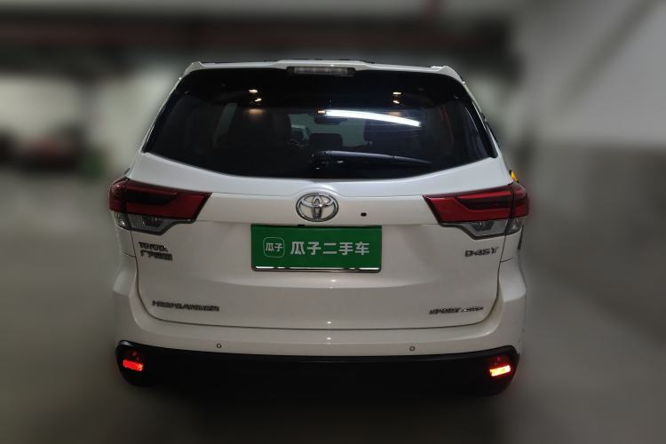 Used Toyota Highlander 2018 2.0T Four-Wheel Drive Prestige Version 7 Seats China V Emission Standard