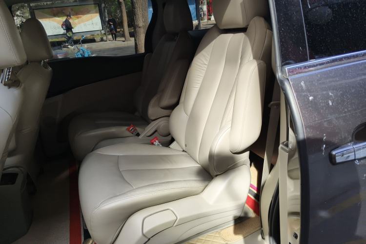 Used Buick GL8 2014 3.0L GT Luxury Business Haoya Edition Left Rear Seat