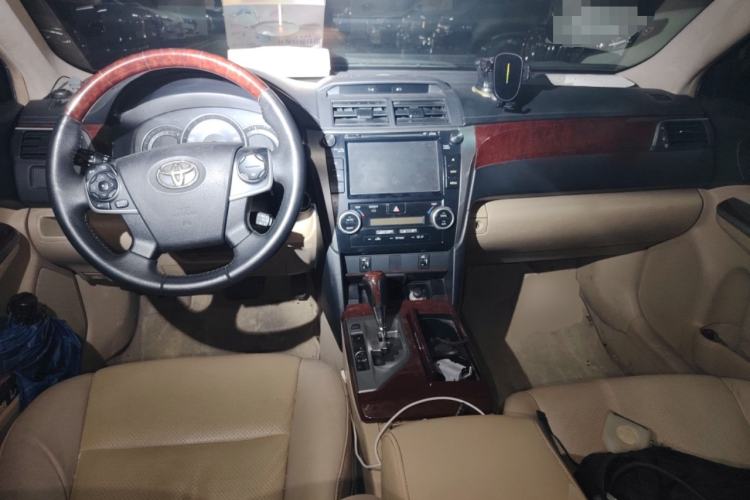 Used Toyota Camry 2012 2.5G Luxury Edition
