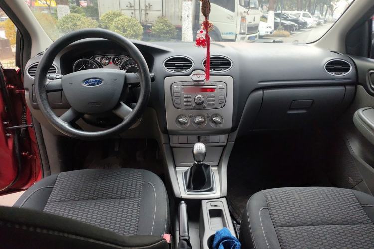 Used Ford Focus 2013 Hatchback Classic 1.8L Manual Base Model