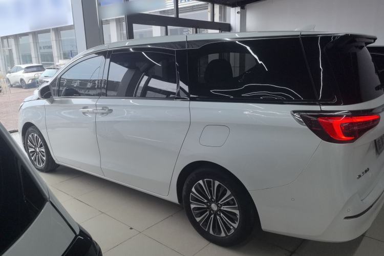 Used Buick GL8 2022 ES Land Cruiser 653T Luxury Model