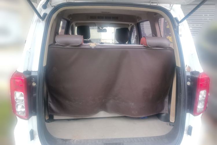 Used Wuling Hongguang 2019 1.5L S Standard Version China VI LAR
