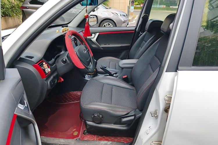 Ojetý Chery Tiggo 3 2016 1.6L Manual ZhiShang Edition