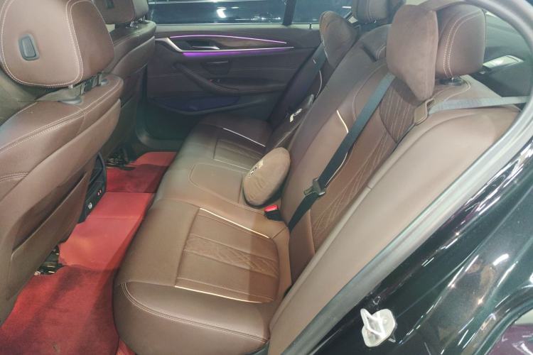 Used BMW 5 Series New Energy 2022 Second Facelift 535Le Luxury Package Left Rear Seat