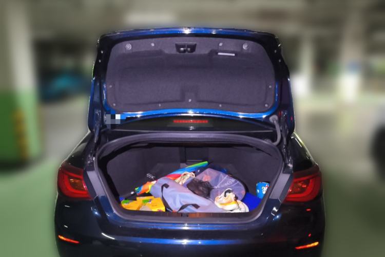 Used Infiniti Q70 2017 Q70L 2.5L Elite Edition Trunk