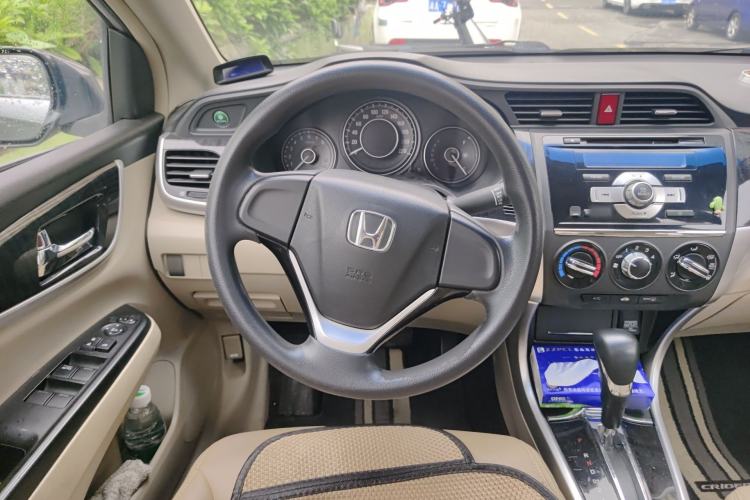 Used Honda Crider 2013 1.8L automatic comfort version
