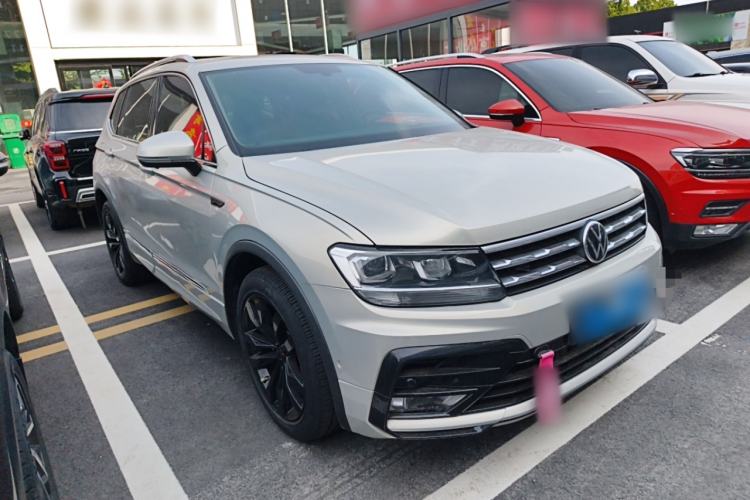 Used Volkswagen Tiguan L 2021 330TSI Automatic Two-Wheel Drive R-Line Enhanced Edition
