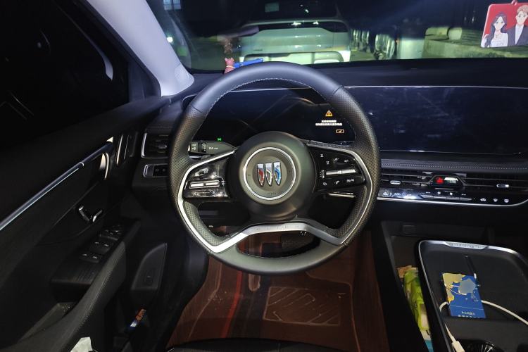 Used Buick LaCrosse 2025 28T Platinum Edition