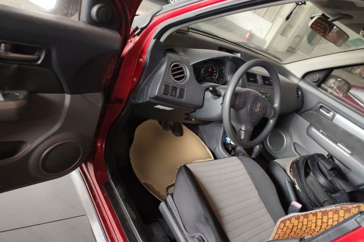 Used Suzuki Swift 2013 1.5L Automatic Standard Edition