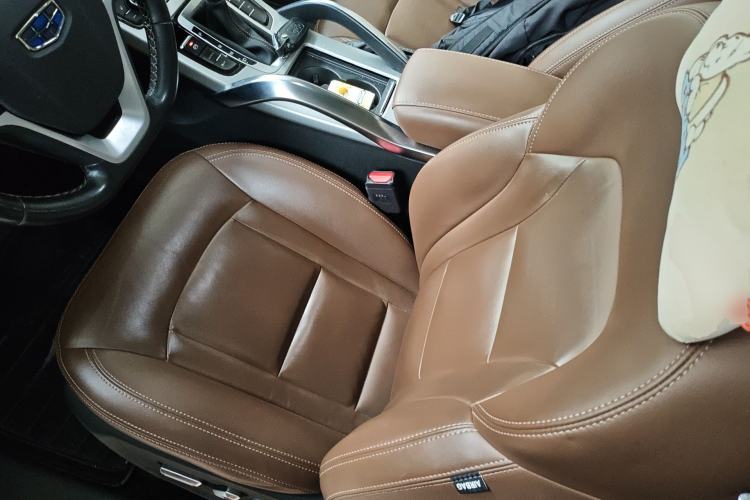 Used Geely Auto Emgrand X7 Sport 2016 1.8TD Automatic ZhiZun Version Left Front Seat