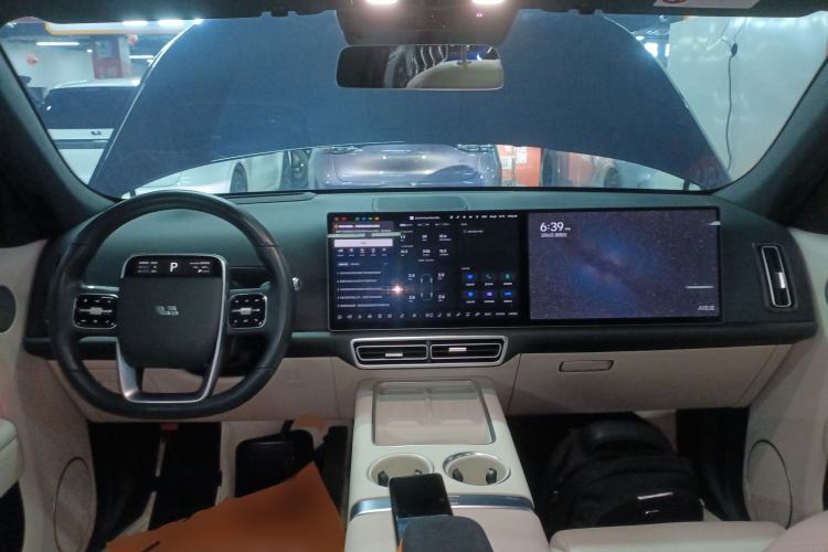 Used Li Auto L7 2024 Pro Model
