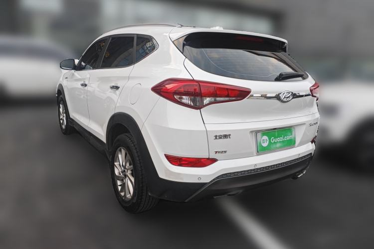 Used Hyundai Tucson 2015 1.6T Dual-Clutch Two-Wheel-Drive Smart Model
