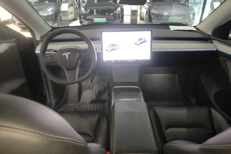 Used Tesla Model Y 2023 Rear-Wheel-Drive Version