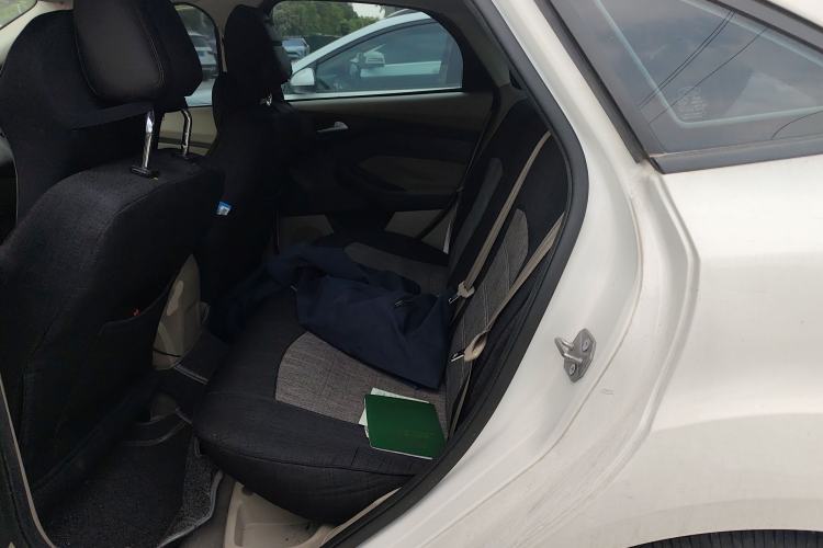 Used Ford Focus 2012 Sedan 1.6L Automatic Comfort Model