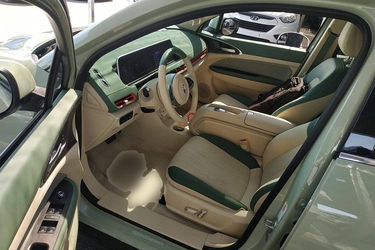 Used ORA Good Cat GT 2024 Mulan Edition 401 km Range Prestige Version 135 kW
