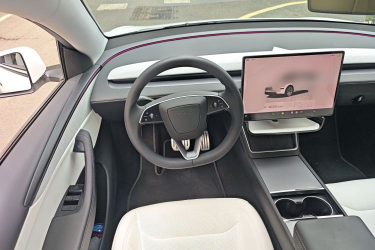 Used Tesla Model Y 2025 Rear-Wheel Drive First Edition
