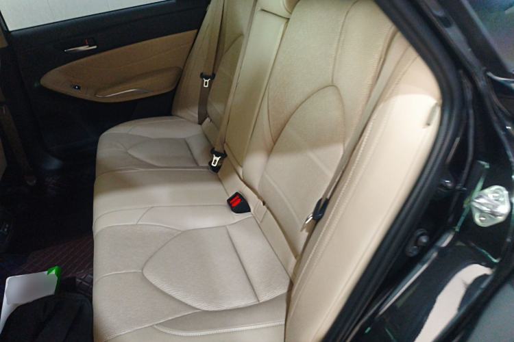 Used Toyota Avalon 2022 2.5L Luxury Edition Left Rear Seat