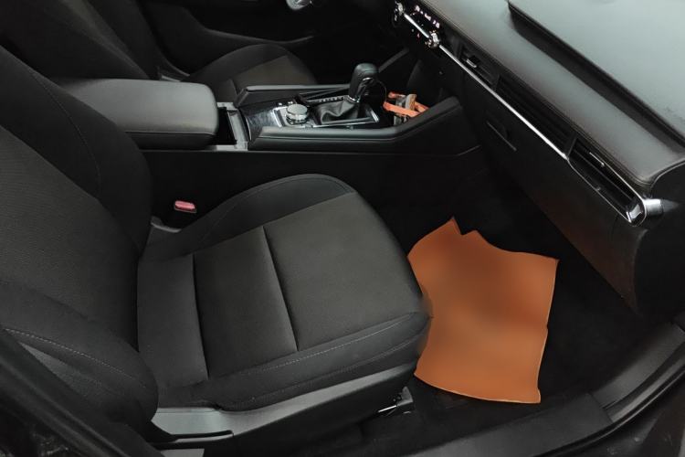 Used Mazda 3 Axela 2021 2.0L Automatic ZhiXuan Edition Right Front Seat