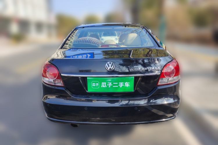 Used Volkswagen Lavida 2011 1.6L Automatic Premium Edition
