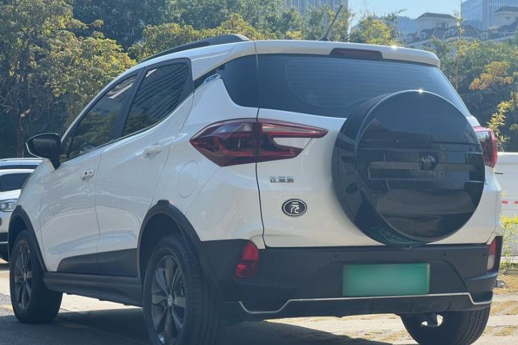 Used BYD Yuan New Energy 2018 EV360 Smart Connect Cool Edition
