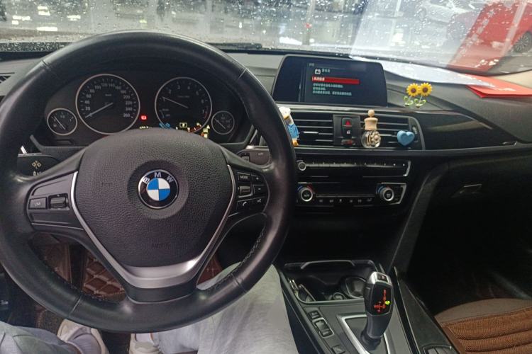 Used BMW 3 Series 2018 320Li Fashion Model
