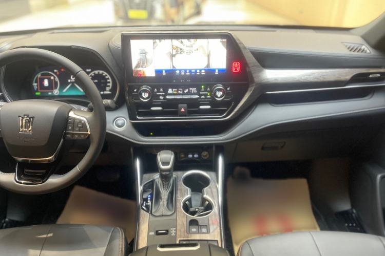 Used Toyota Crown Kluger 2024 2.5L HEV Four-Wheel Drive Premium Edition
