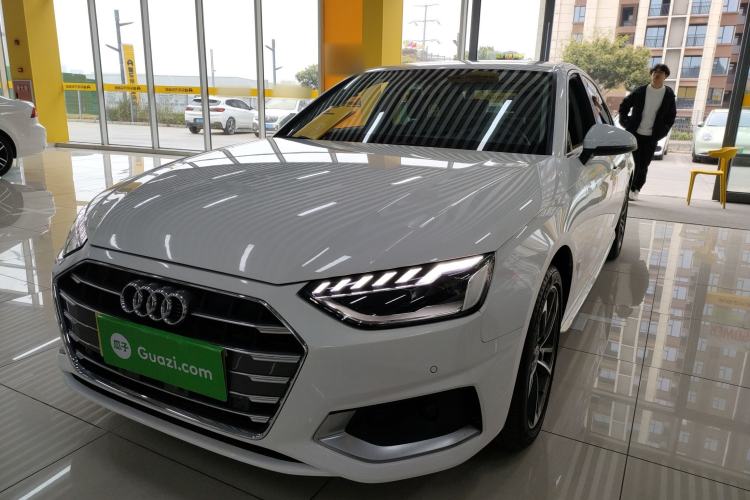 Used Audi A4L 2020 40 TFSI Fashionable and Elegant Model