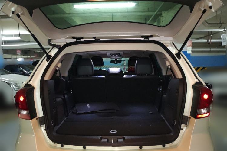 Used Dodge Journey 2013 2.4L Two-Wheel Drive Luxury Version