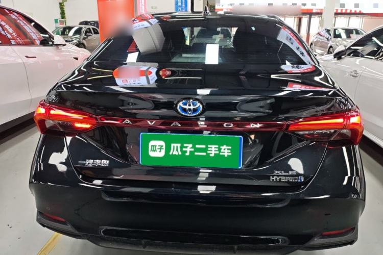 Used Toyota Avalon 2022 Dual-Engine 2.5L XLE Premium Edition