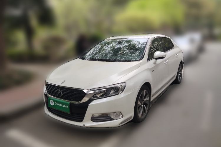 Used DS 5LS 2014 1.6T Elegant Version THP160