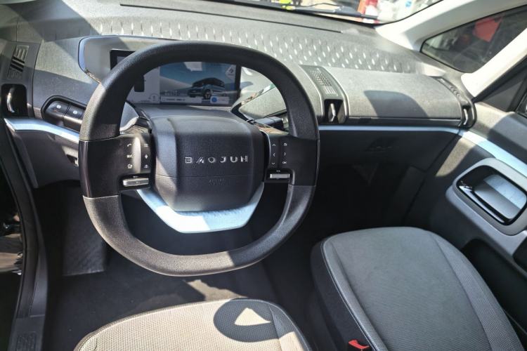 Used Baojun E300 2020 Plus Interstellar Smart Edition
