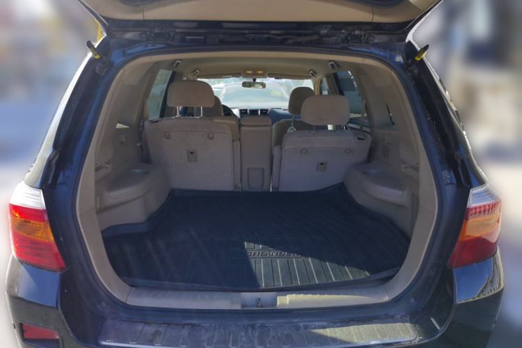 Used Toyota Highlander 2011 2.7L Two-Wheel Drive 5-Seater Elite Edition
