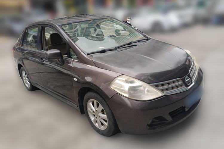 Used Nissan Tiida Sedan 2009 1.6L Automatic Tech Edition Front Right 45 Deg