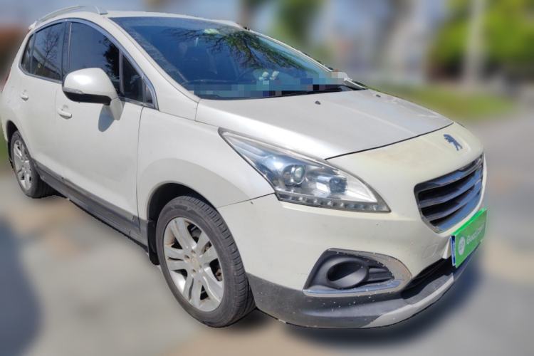 Used Peugeot 3008 2015 2.0L Automatic Trend Edition Front Right 45 Deg