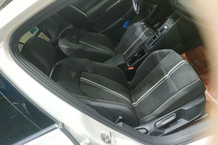 Used Volkswagen Golf 2021 280TSI DSG R-Line Right Front Seat