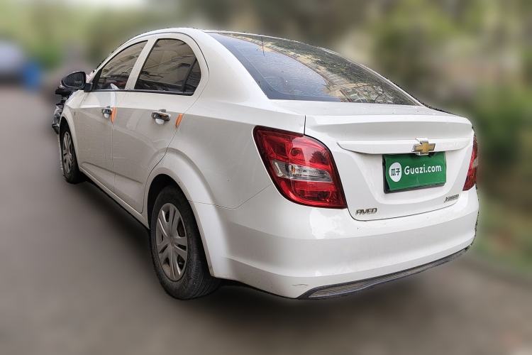 Used Chevrolet Aveo Sonic 2014 Sedan 1.4SL AT Fashion Edition Rear Left 45 Deg