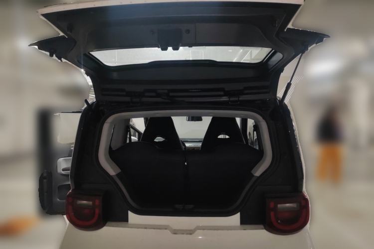 Used Chery QQ Ice Cream 2022 170km Sundae Phosphate Lithium-Ion