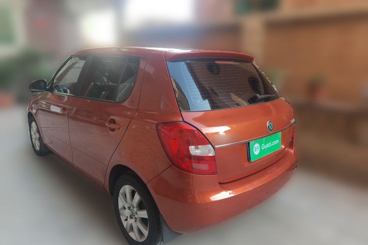 Used Skoda Fabia 2011 1.6L Automatic Crystal Edition
