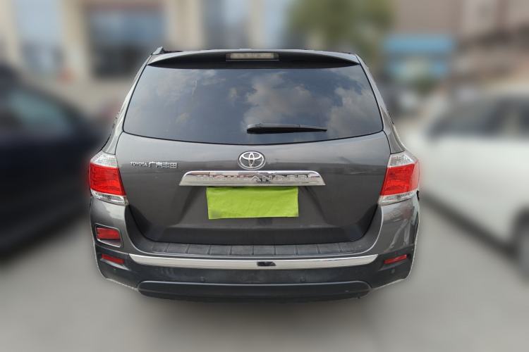 Used Toyota Highlander 2012 2.7L Two-Wheel Drive 7-Seater Luxury Edition
