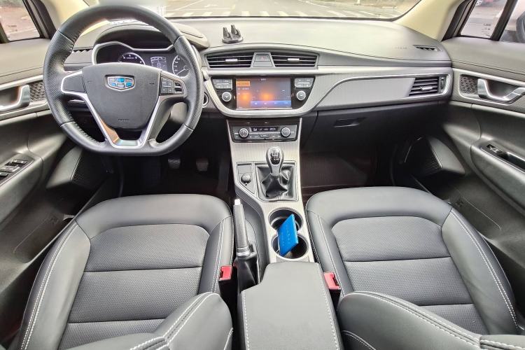 Used Geely Auto Emgrand GS 2016 Elegant Edition 1.8L Manual Fashion Model
